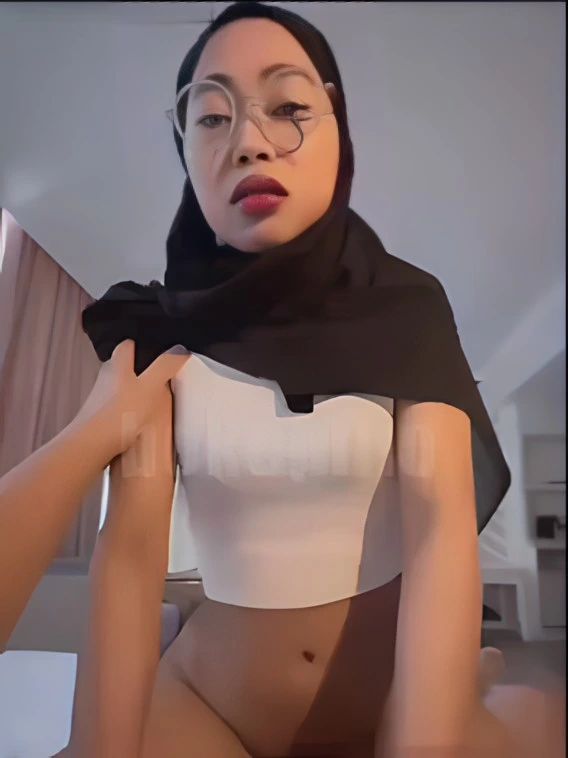 Bokep Jilbab | Ukthi Imut Banget Kalau Pas Lagi Goyang