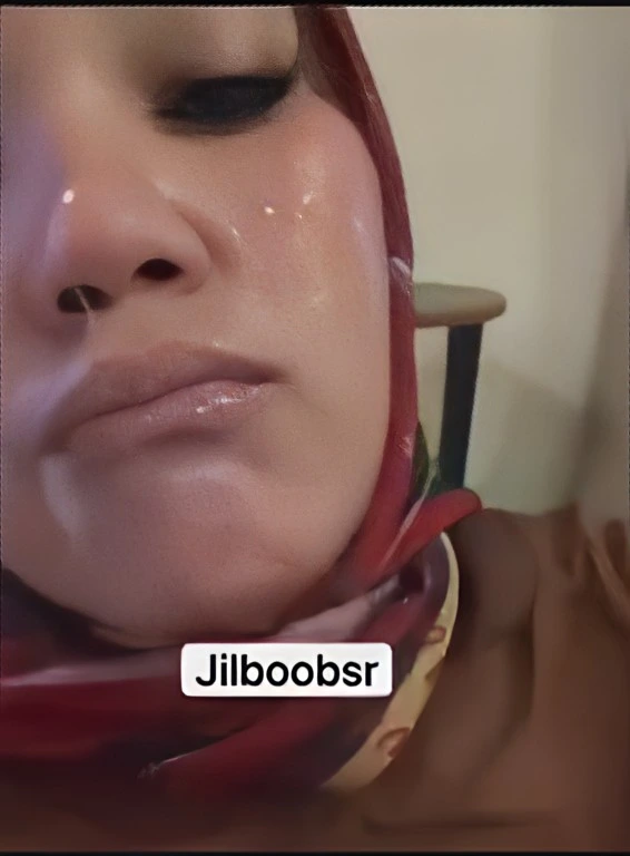 Bokep Jilbab | Bude Binal Pengen Crot di Muka