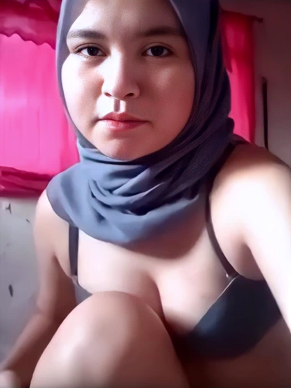 Bokep Jilbab – Memek Adek Mulus Belum Tumbuh Bulu