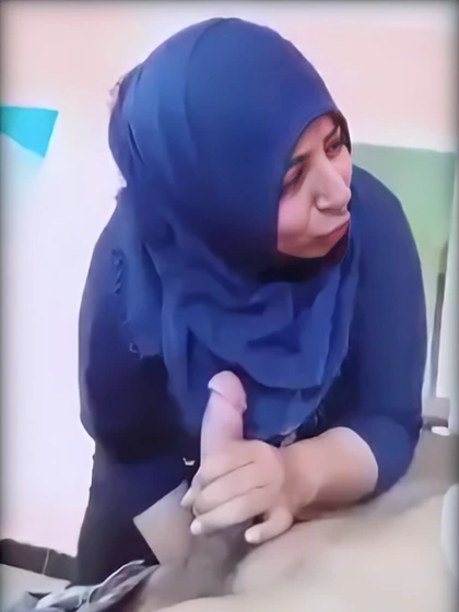 Bokep Jilbab – Pagi2 Bunda Udah Minum Pejuh